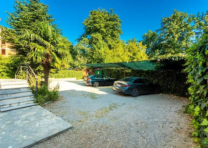 With Parking Space Njivice, Krk - 20504 Апартаменты *